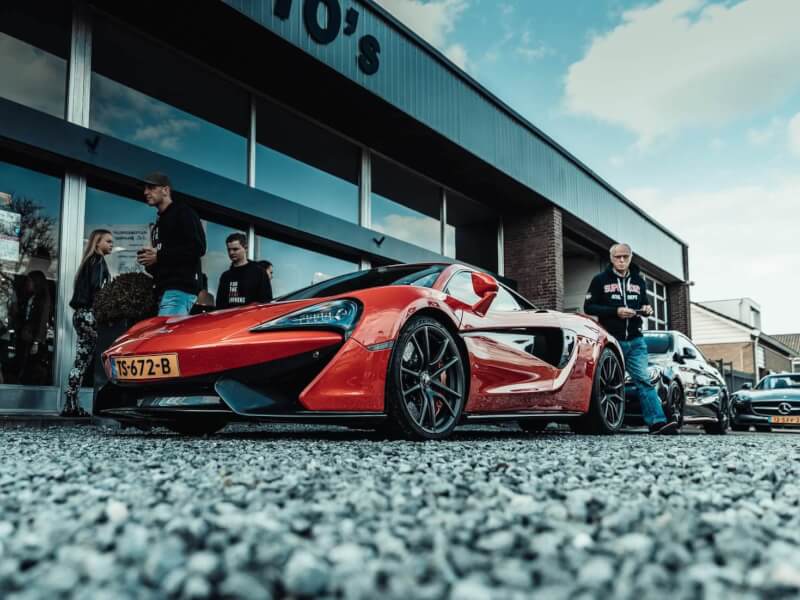 DL C D Mclaren